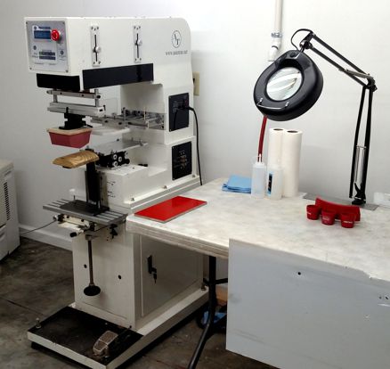 Pad printing department at Peliton Plastics